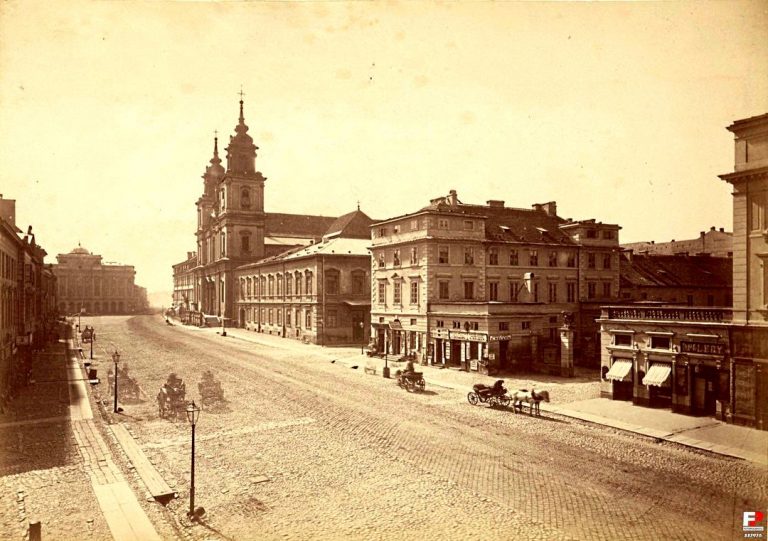 Stare zdjęcie Krakowskiego Przedmieścia
